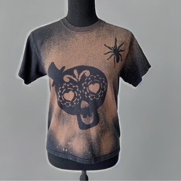 Halloween Skull Spider Tie  Dye Graphic Short Sleeve Shirt - Picture 1 of 13